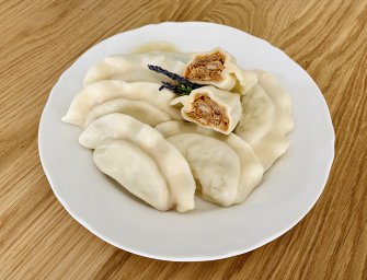 Pierogi z kurczakiem i serem mozzarella Sosnowiec